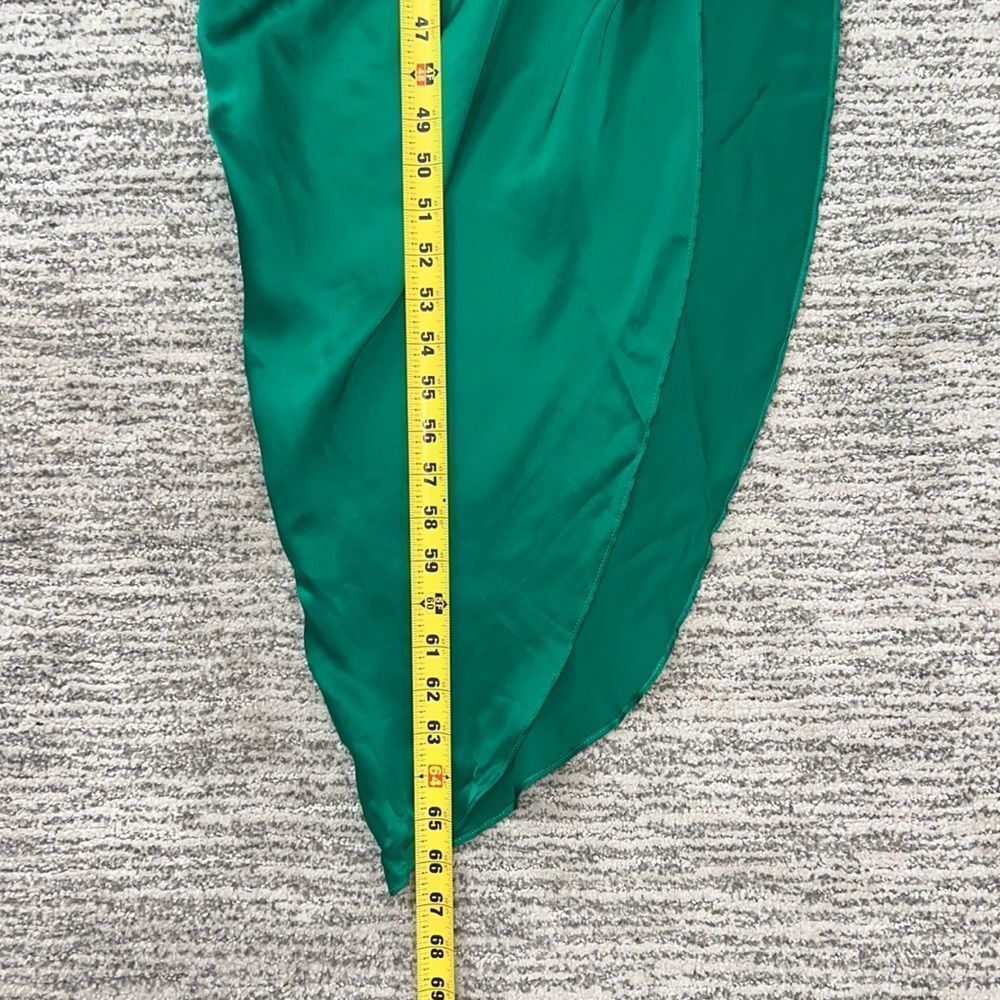 New Amanda Uprichard x Revolve Samba Gown in 100% Silk Small Emerald Dark Green - Picture 12 of 15